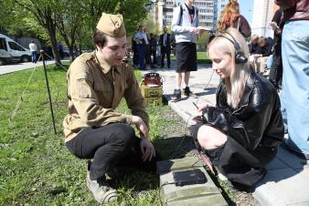 Студенты ЕГТИ на Аллее шифровальщиков