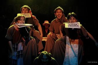 Студенты ЕГТИ играют на сцене «Коляда-Театра»