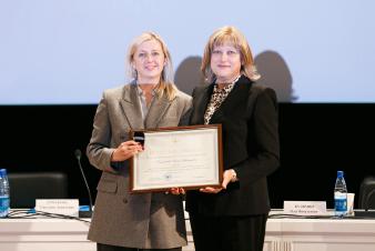 Ректора ЕГТИ наградили Почётной грамотой Министра культуры РФ!