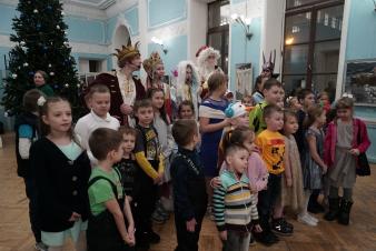 В ЕГТИ начались новогодние спектакли и представления!
