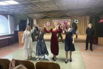 Студенты ЕГТИ провели концерт к 8 марта для участников СВО